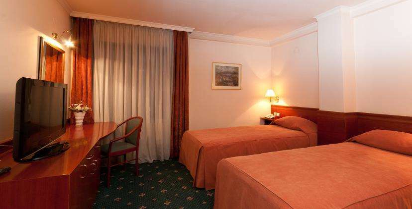 Hotel Glam Skopje Zimmer foto